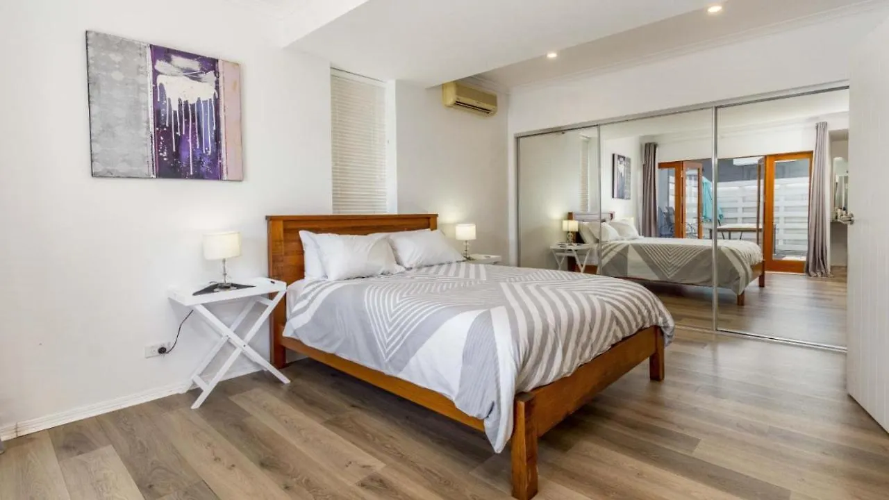 Holiday home Family Home With Pool And Guest House Banksia Beach